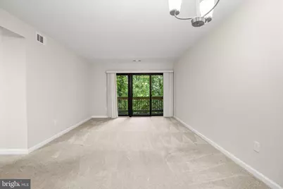 5818 Royal Ridge Drive #M, Springfield, VA 22152 - Photo 5