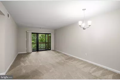 5818 Royal Ridge Drive #M, Springfield, VA 22152 - Photo 3