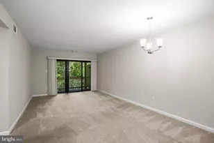 5818 Royal Ridge Dr, Springfield, VA 22152 - Photo 3
