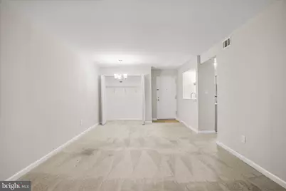 5818 Royal Ridge Drive #M, Springfield, VA 22152 - Photo 7