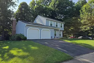 12000 Rosiers Branch Dr, Herndon, VA 20170 - Photo 3