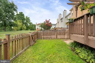 7190 Lake Cove Dr, Alexandria, VA 22315 - Photo 39