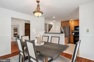 7190 Lake Cove Dr, Alexandria, VA 22315 - Photo 15