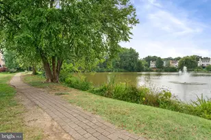 7190 Lake Cove Dr, Alexandria, VA 22315 - Photo 41