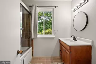 11041 Saffold Way, Reston, VA 20190 - Photo 27