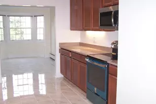 6434 Eastleigh Ct, Springfield, VA 22152 - Photo 3