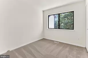 11859 Coopers Ct, Reston, VA 20191 - Photo 15