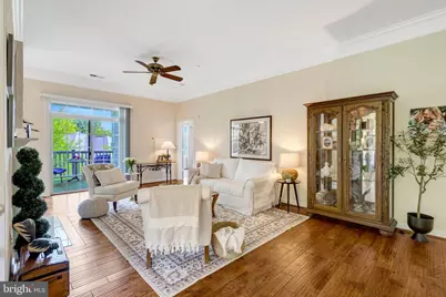 7871 Rolling Woods Court #401, Springfield, VA 22152 - Photo 5