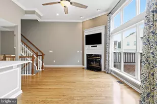 5279 Ballycastle Cir, Alexandria, VA 22315 - Photo 9