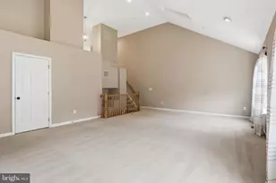5279 Ballycastle Cir, Alexandria, VA 22315 - Photo 17