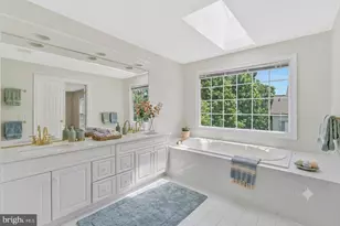 9546 Lagersfield Cir, Vienna, VA 22181 - Photo 31