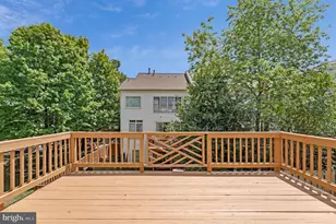 9546 Lagersfield Cir, Vienna, VA 22181 - Photo 25