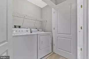 9546 Lagersfield Cir, Vienna, VA 22181 - Photo 39