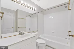 9546 Lagersfield Cir, Vienna, VA 22181 - Photo 37