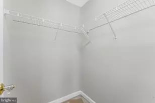 9546 Lagersfield Cir, Vienna, VA 22181 - Photo 35