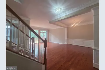 9546 Lagersfield Circle, Vienna, VA 22181 - Photo 5