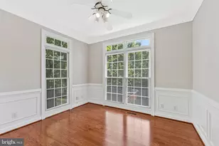 9546 Lagersfield Cir, Vienna, VA 22181 - Photo 21