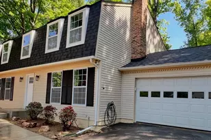 2283 Dosinia Ct, Reston, VA 20191 - Photo 1