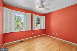 6336 Torrence St, Burke, VA 22015 - Photo 27