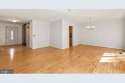 6336 Torrence Street, Burke, VA 22015 - Photo 7