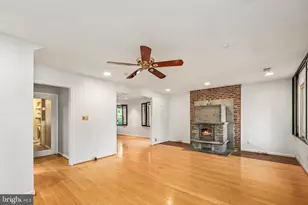 6336 Torrence St, Burke, VA 22015 - Photo 15