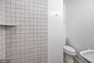 2242 Cartwright Pl, Reston, VA 20191 - Photo 21