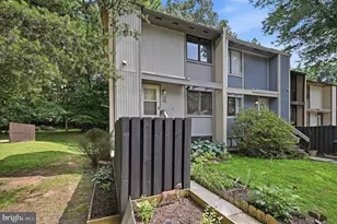 2242 Cartwright Pl, Reston, VA 20191 - Photo 9
