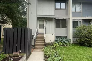 2242 Cartwright Pl, Reston, VA 20191 - Photo 1