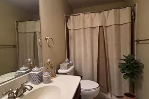 5609 Faircloth Ct, Centreville, VA 20120 - Photo 11