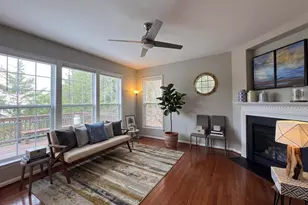 5609 Faircloth Ct, Centreville, VA 20120 - Photo 3