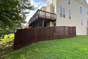 13616 Big Boulder Rd, Herndon, VA 20171 - Photo 3