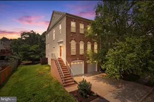 13616 Big Boulder Rd, Herndon, VA 20171 - Photo 1