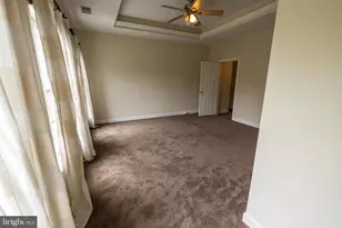9243 Point Replete Dr, Fort Belvoir, VA 22060 - Photo 9