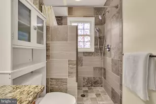 8604 Woodlawn Ct, Alexandria, VA 22309 - Photo 25