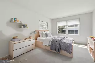 4308 Warner Ln, Chantilly, VA 20151 - Photo 31