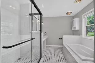11600 Leehigh Dr, Fairfax, VA 22030 - Photo 17