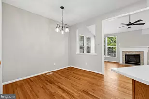 13598 Bathgate Dr, Herndon, VA 20171 - Photo 13