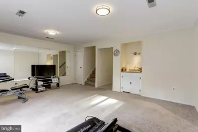 6069 Crown Royal Circle, Alexandria, VA 22310 - Photo 25