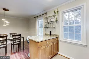 6069 Crown Royal Cir, Alexandria, VA 22310 - Photo 13