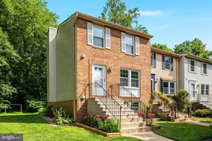 5712 Round Top Ln, Burke, VA 22015 - Photo 1
