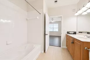 12925 Centre Park Cir, Herndon, VA 20171 - Photo 19