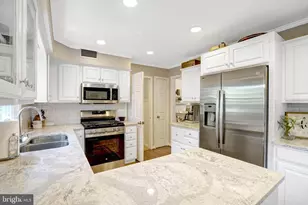 4315 Wakefield Dr, Annandale, VA 22003 - Photo 15