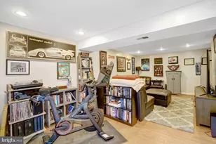 4315 Wakefield Dr, Annandale, VA 22003 - Photo 45
