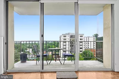 2059 Huntington Avenue #801, Alexandria, VA 22303 - Photo 11