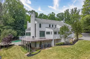 7545 Potomac Fall Rd, McLean, VA 22102 - Photo 85