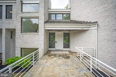 7545 Potomac Fall Road, McLean, VA 22102 - Photo 3