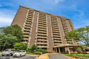 1800 Old Meadow Rd, McLean, VA 22102 - Photo 3
