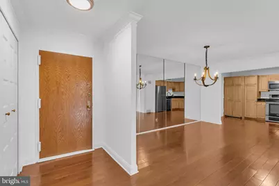 1800 Old Meadow Road #1014, McLean, VA 22102 - Photo 11