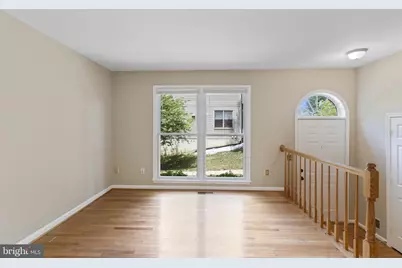 8073 Morning Meadow Court, Alexandria, VA 22315 - Photo 9