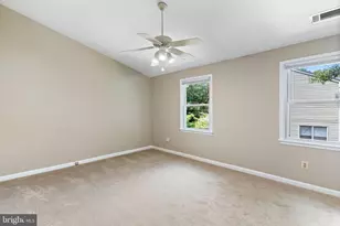 8073 Morning Meadow Ct, Alexandria, VA 22315 - Photo 23